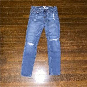 NWOT Sneak Peek Jeans Size 7